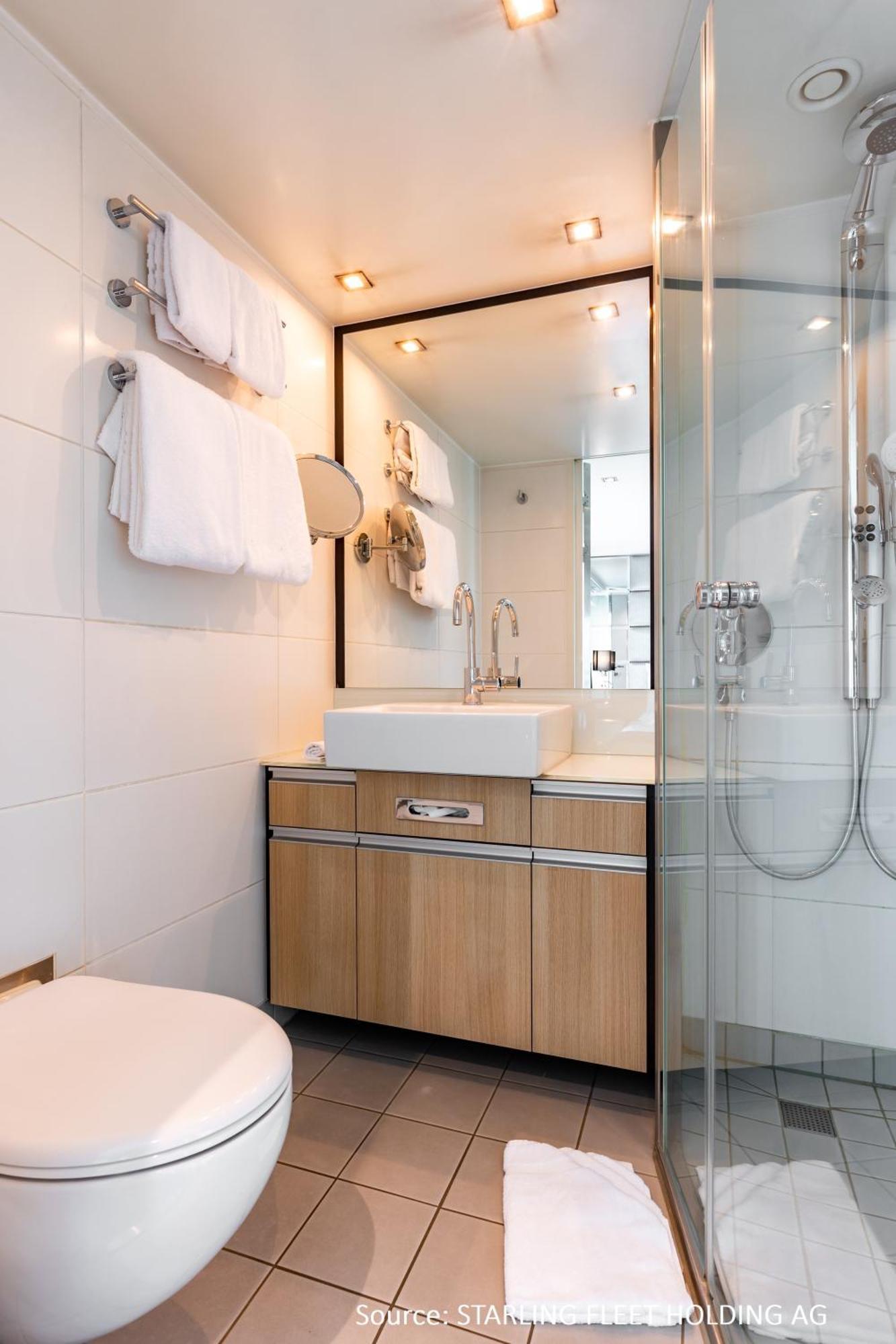 Kd Hotelship Duesseldorf Comfort Plus ภายนอก รูปภาพ