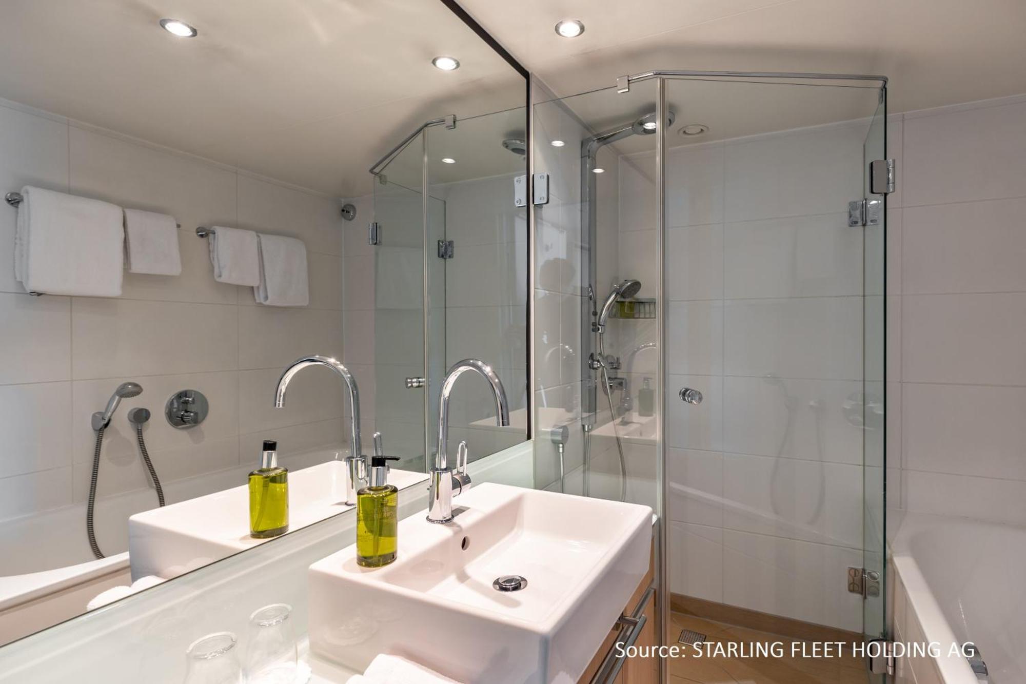 Kd Hotelship Duesseldorf Comfort Plus ภายนอก รูปภาพ